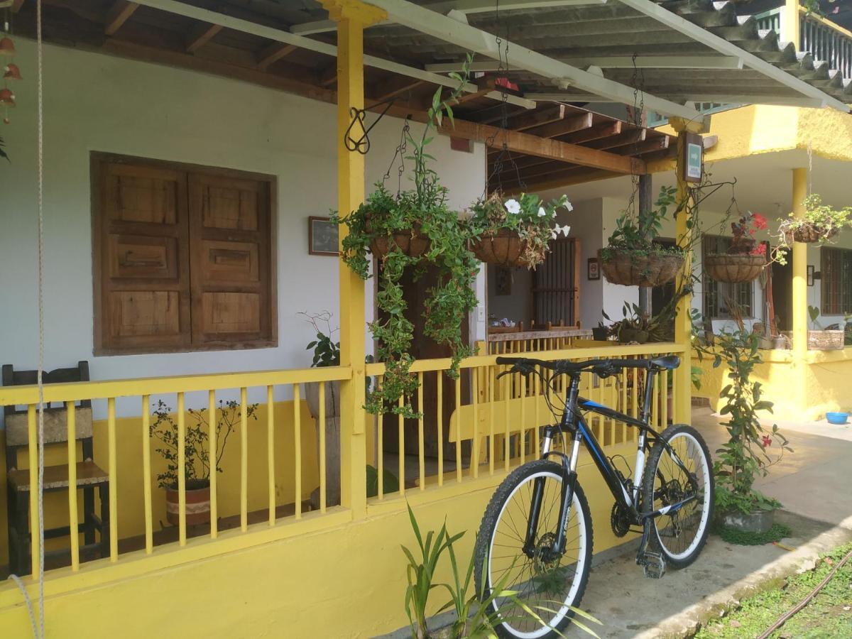 Alojamiento Rural Jardin Consentido Exterior foto
